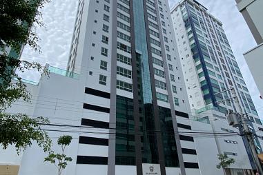 Amartamento no Centro de Balneário Camboriú.