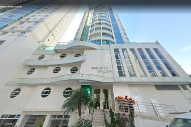 Apartamento Finamente Mobiliado á poucos metros do Mar.