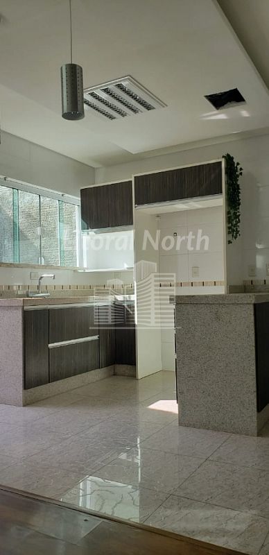 Casa à venda com 4 quartos, 1 suíte, 2 vagas e 203m² no Nações, Balneário Camboriú (SC) — foto 6 de 25