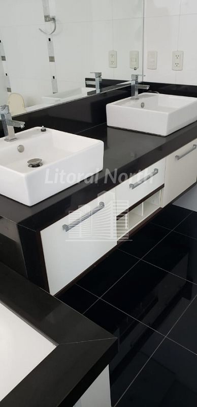 Casa à venda com 4 quartos, 1 suíte, 2 vagas e 203m² no Nações, Balneário Camboriú (SC) — foto 9 de 25