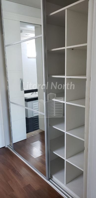 Casa à venda com 4 quartos, 1 suíte, 2 vagas e 203m² no Nações, Balneário Camboriú (SC) — foto 19 de 25