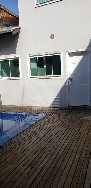 Casa à venda com 4 quartos, 1 suíte, 2 vagas e 203m² no Nações, Balneário Camboriú (SC) — foto 23 de 25