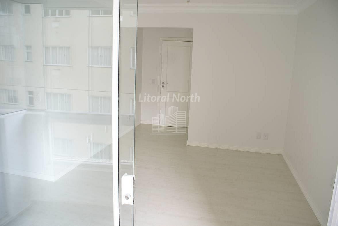 Apartamento à venda com 3 quartos, 3 suítes, 3 vagas e 152m² no Centro, Balneário Camboriú (SC) — foto 8 de 20