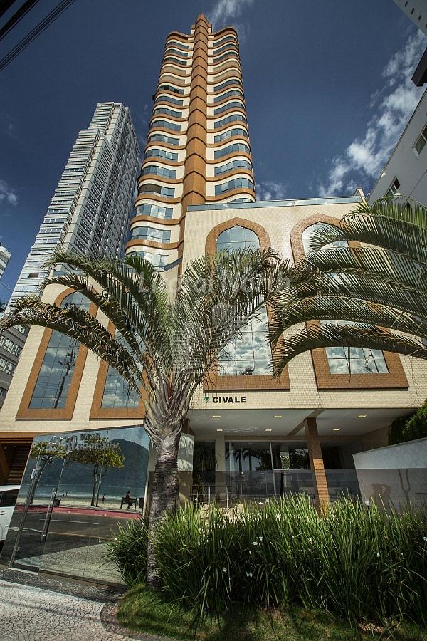 Apartamento à venda com 3 quartos, 1 suíte, 2 vagas e 110m² no Barra Sul, Balneário Camboriú (SC) — foto 2 de 20