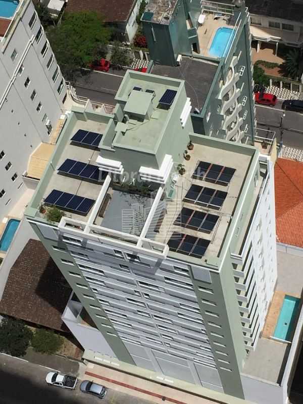 Apartamento à venda com 2 quartos, 2 suítes, 2 vagas e 93m² no Centro, Balneário Camboriú (SC) — foto 7 de 12