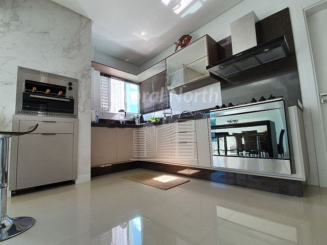 Apartamento de 3 quartos, 130m² no bairro Centro, em Balneário Camboriú | Eu Corretor