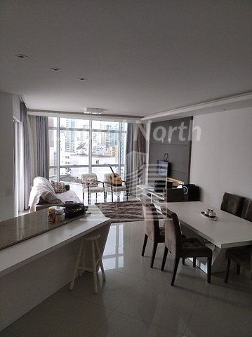 Apartamento à venda com 3 quartos, 3 suítes, 3 vagas e 128m² no Centro, Balneário Camboriú (SC) — foto 4 de 12