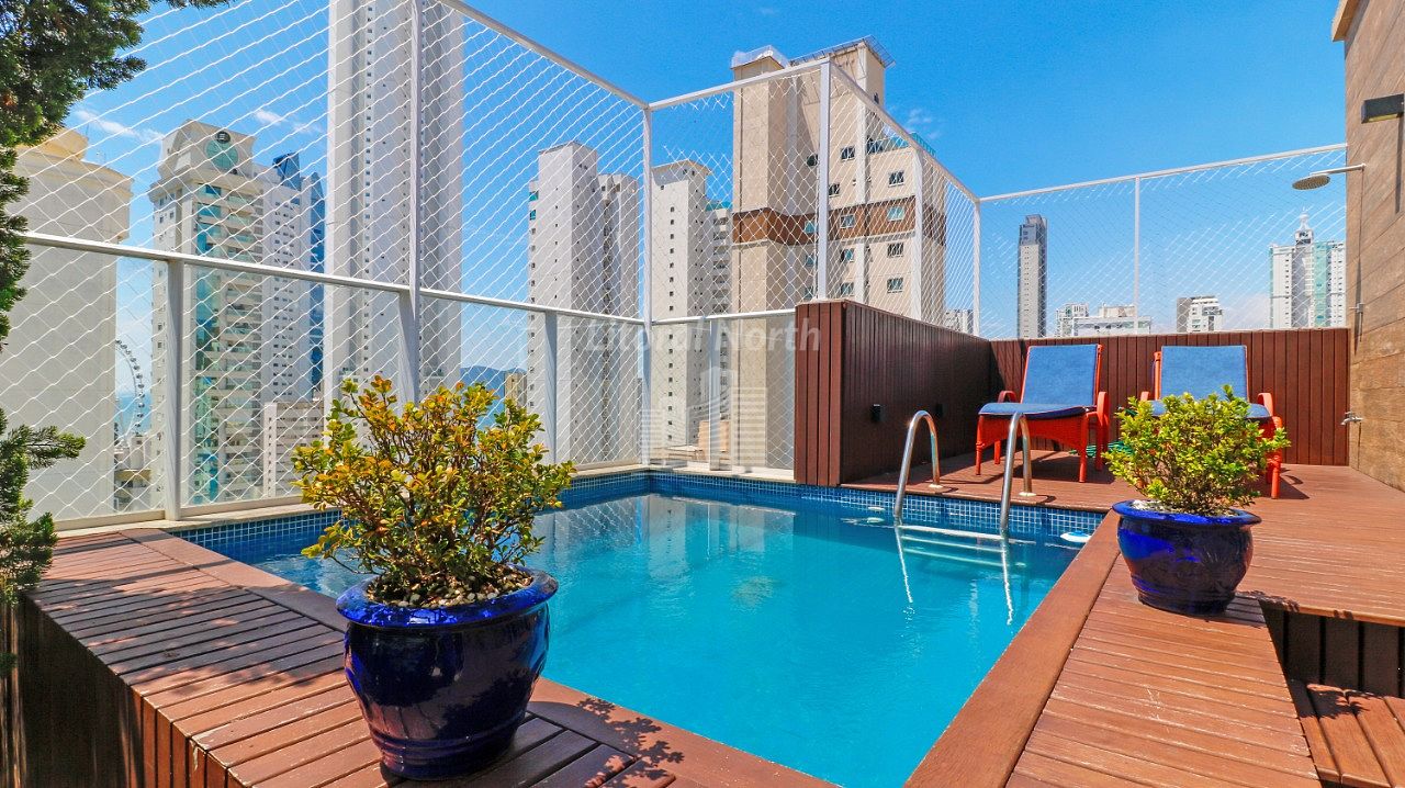 Apartamento à venda com 3 quartos, 3 suítes, 4 vagas e 235m² no Pioneiros, Balneário Camboriú (SC) — foto 18 de 19