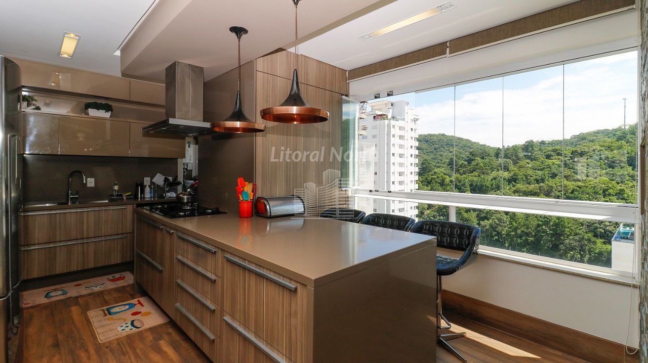 Apartamento à venda com 3 quartos, 3 suítes, 4 vagas e 235m² no Pioneiros, Balneário Camboriú (SC) — foto 6 de 19