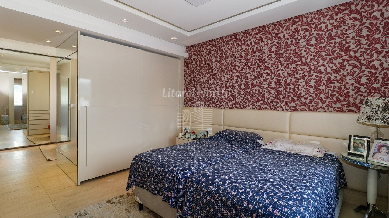 Apartamento à venda com 3 quartos, 3 suítes, 4 vagas e 235m² no Pioneiros, Balneário Camboriú (SC) — foto 11 de 19