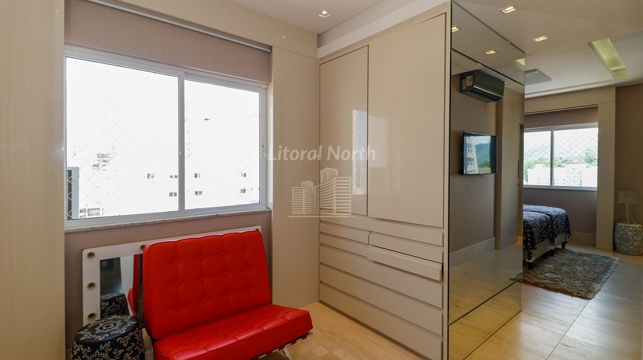 Apartamento à venda com 3 quartos, 3 suítes, 4 vagas e 235m² no Pioneiros, Balneário Camboriú (SC) — foto 17 de 19