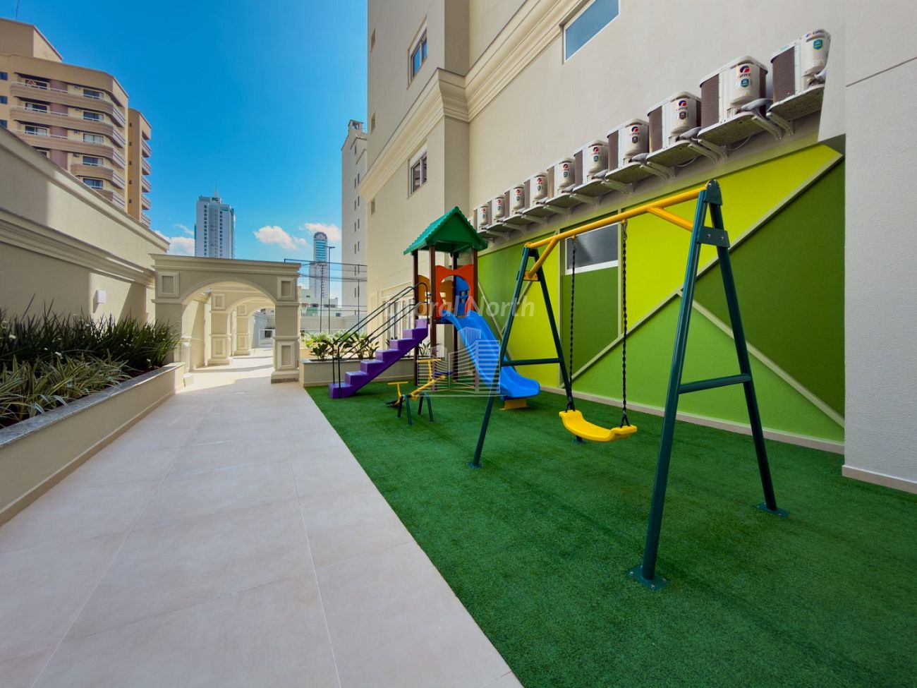 Apartamento à venda com 4 quartos, 4 suítes, 3 vagas e 170m² no Centro, Balneário Camboriú (SC) — foto 10 de 22