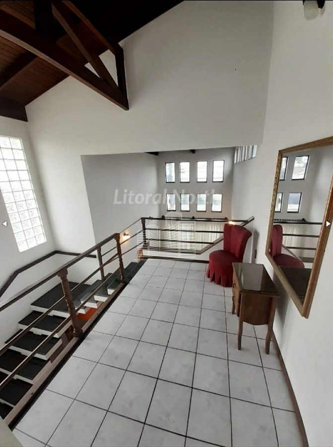 Casa à venda com 5 quartos, 2 suítes, 6 vagas e 350m² no São Judas, Itajaí (SC) — foto 18 de 30