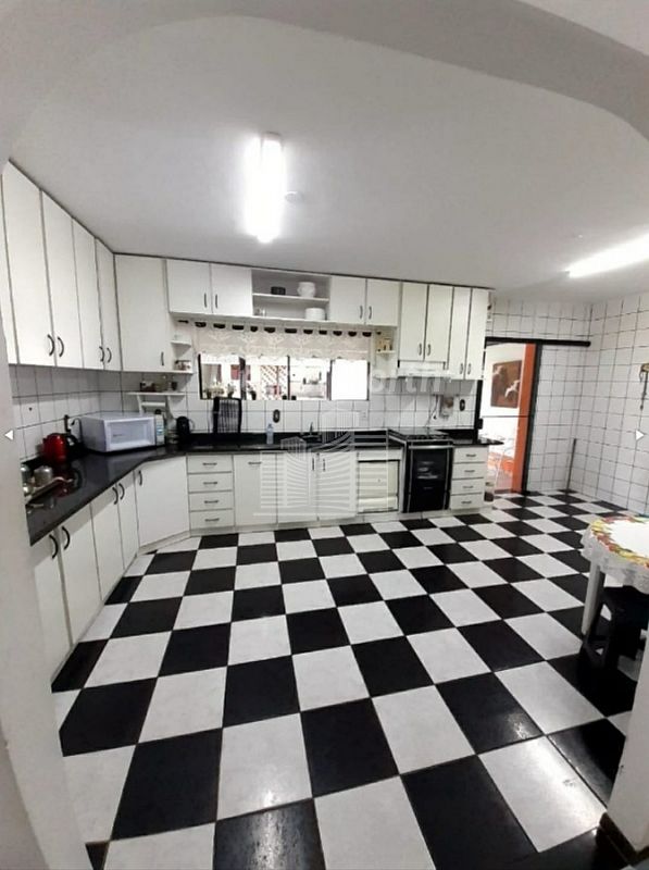 Casa à venda com 5 quartos, 2 suítes, 6 vagas e 350m² no São Judas, Itajaí (SC) — foto 15 de 30