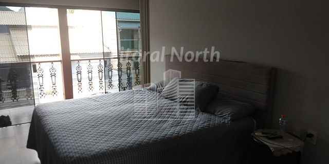 Casa à venda com 4 quartos, 4 suítes, 4 vagas e 350m² no Fazenda, Itajaí (SC) — foto 13 de 15