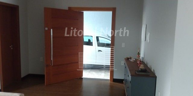 Casa à venda com 4 quartos, 4 suítes, 4 vagas e 350m² no Fazenda, Itajaí (SC) — foto 11 de 15