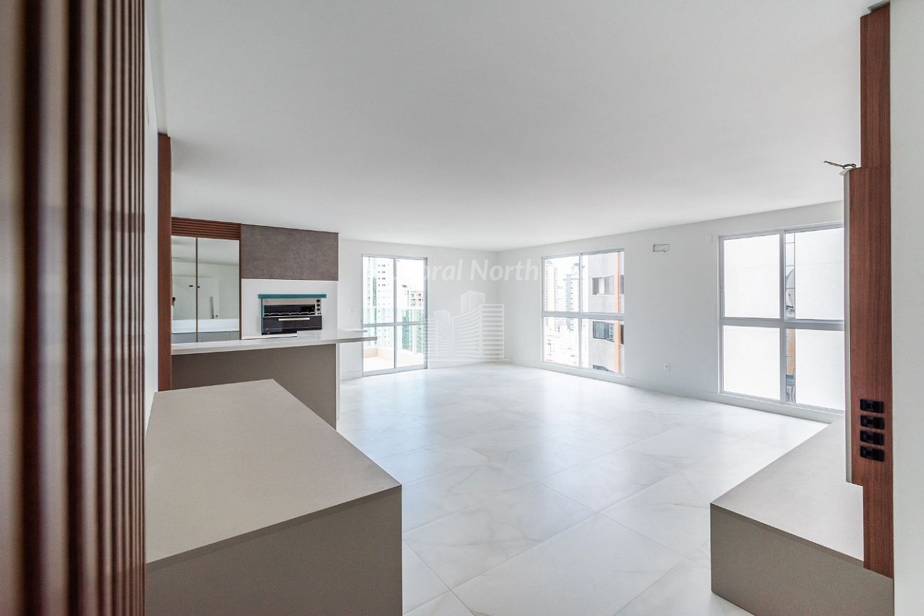 Apartamento à venda com 4 quartos, 4 suítes, 3 vagas e 226m² no Centro, Balneário Camboriú (SC) — foto 24 de 30