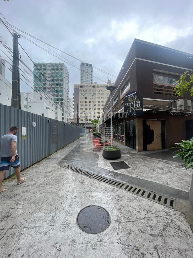 Comercial à venda com 860m² no Centro, Balneário Camboriú (SC) — foto 4 de 7