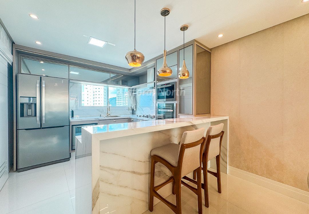 Apartamento à venda com 3 quartos, 3 suítes, 2 vagas e 138m² no Centro, Balneário Camboriú (SC) — foto 19 de 30