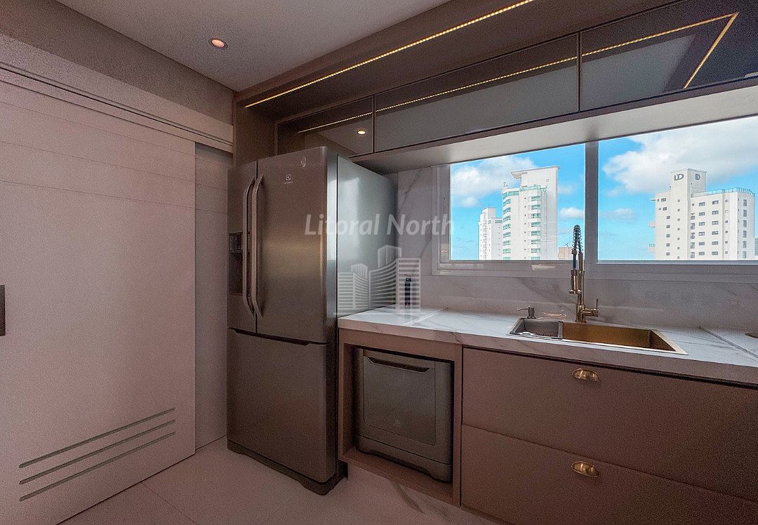 Apartamento à venda com 3 quartos, 3 suítes, 2 vagas e 138m² no Centro, Balneário Camboriú (SC) — foto 23 de 30