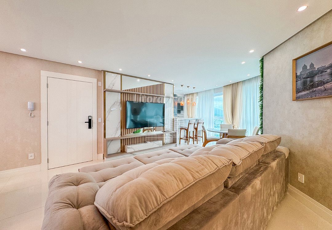 Apartamento à venda com 3 quartos, 3 suítes, 2 vagas e 138m² no Centro, Balneário Camboriú (SC) — foto 8 de 30