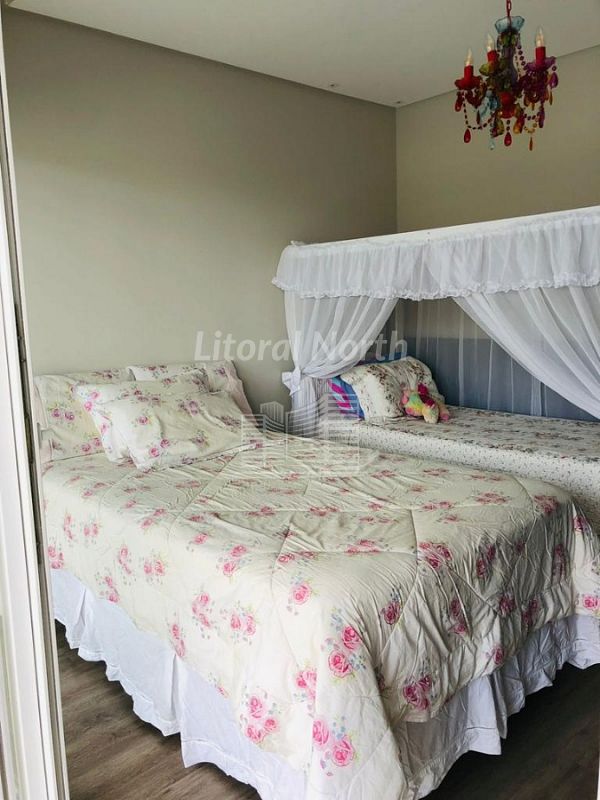 Casa à venda com 4 quartos, 3 suítes, 2 vagas e 286m² no Santa Regina, Camboriú (SC) — foto 17 de 26