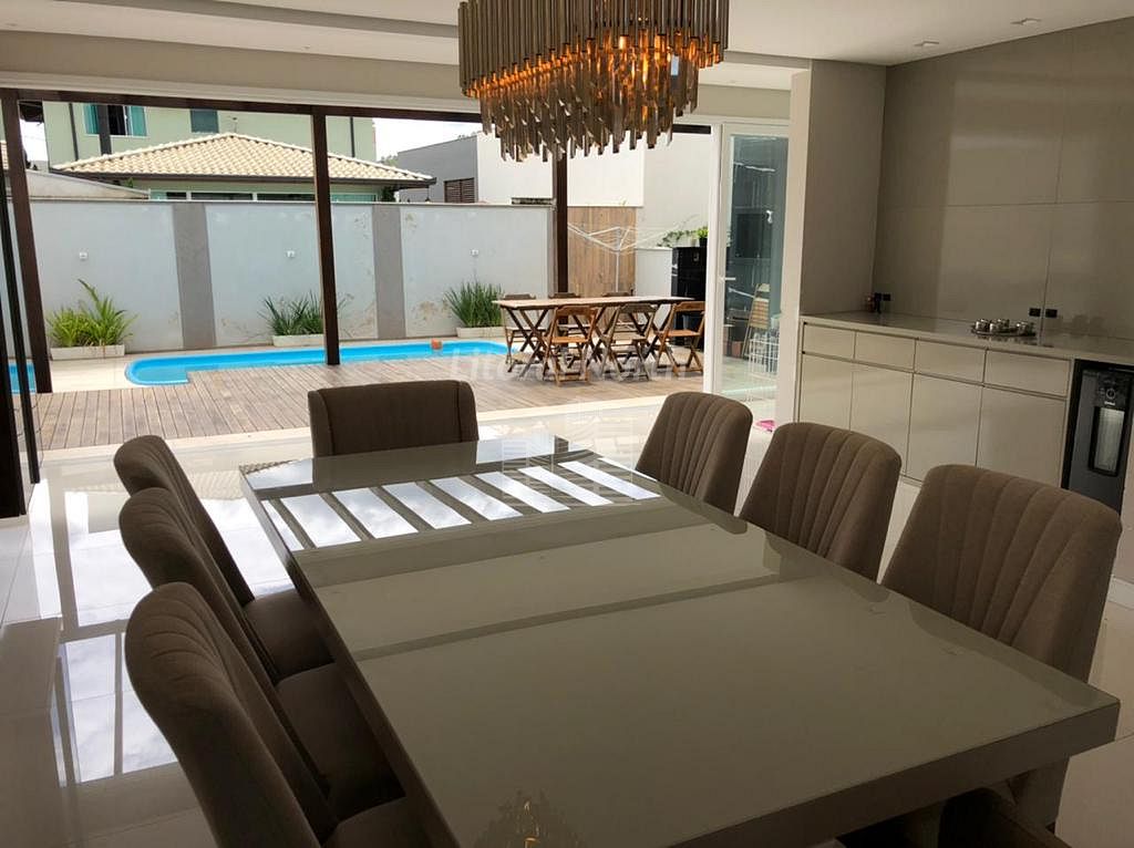 Casa à venda com 4 quartos, 3 suítes, 2 vagas e 286m² no Santa Regina, Camboriú (SC) — foto 5 de 26