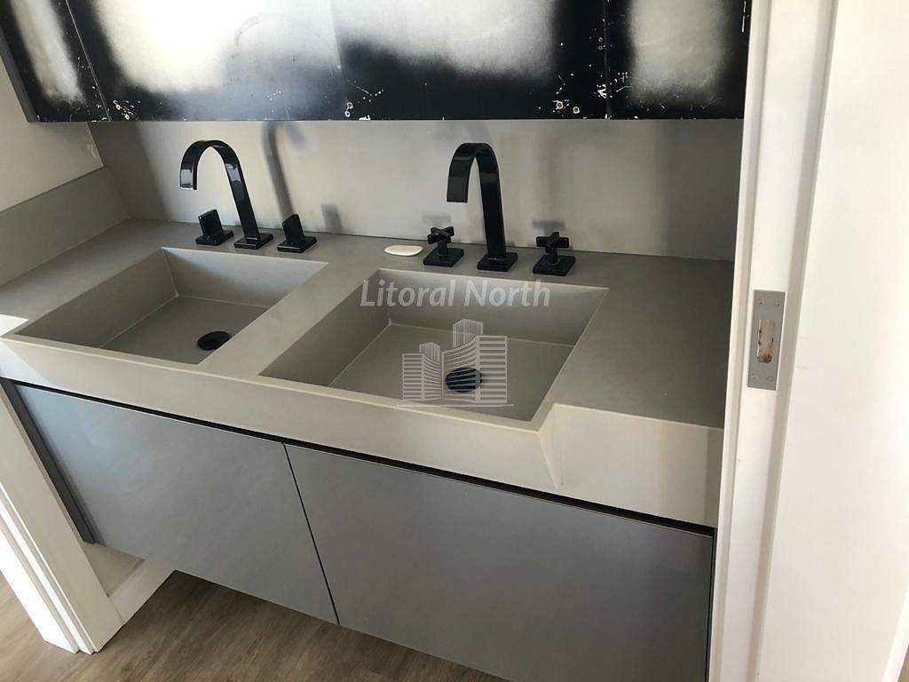 Casa à venda com 4 quartos, 3 suítes, 2 vagas e 286m² no Santa Regina, Camboriú (SC) — foto 25 de 26