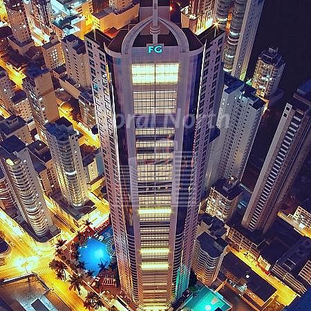 Apartamento à venda com 3 quartos, 3 suítes, 3 vagas e 164m² no Pioneiros, Balneário Camboriú (SC) — foto 2 de 30