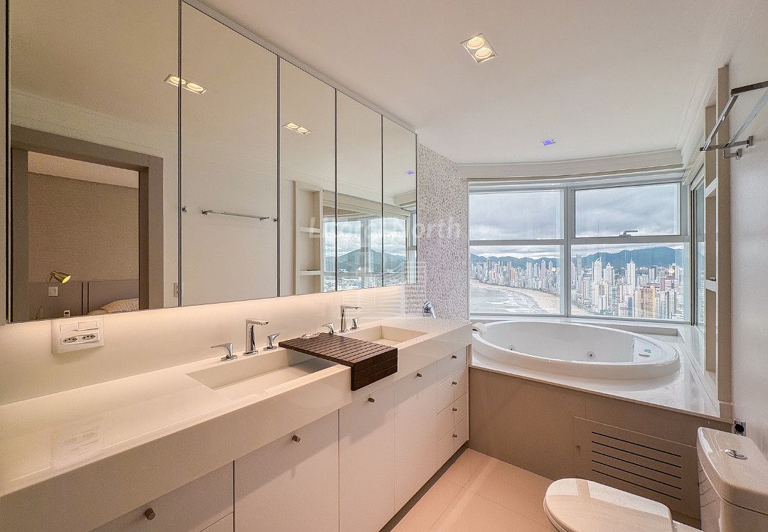 Apartamento à venda com 3 quartos, 3 suítes, 3 vagas e 164m² no Pioneiros, Balneário Camboriú (SC) — foto 25 de 30