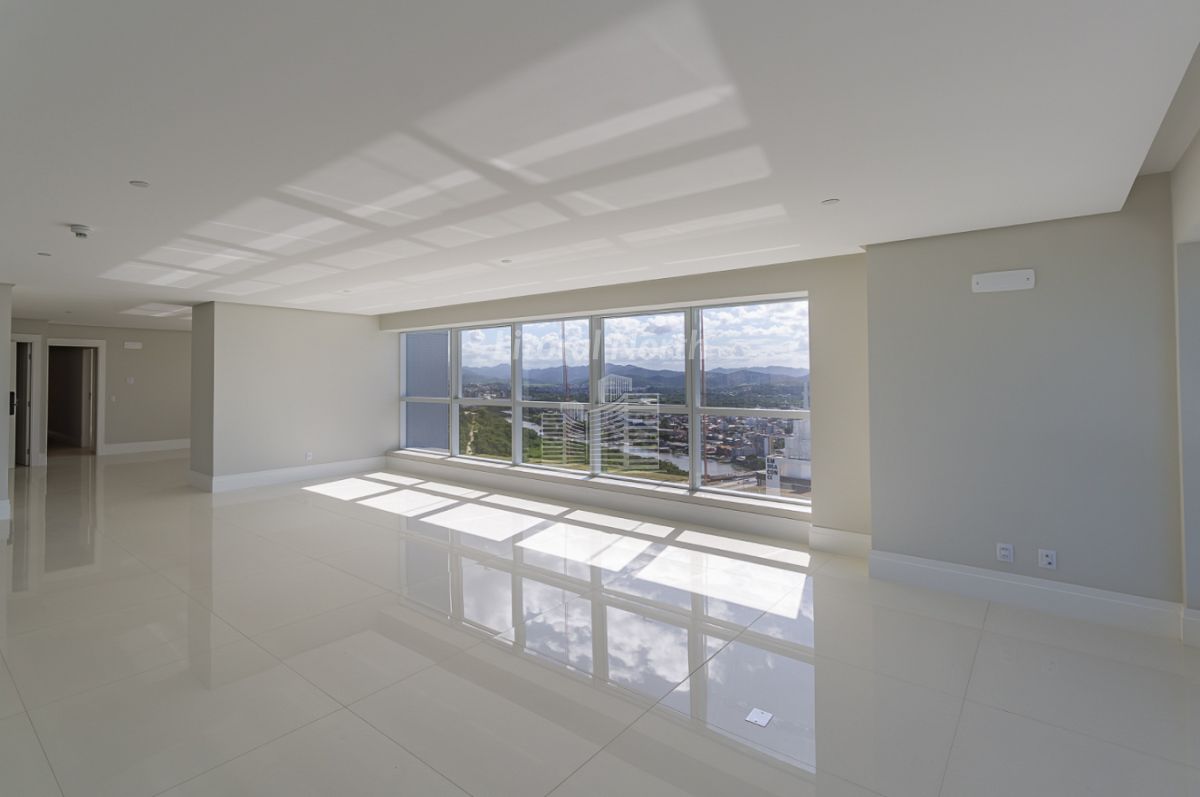 Apartamento à venda com 4 quartos, 4 suítes, 6 vagas e 297m² no Barra Sul, Balneário Camboriú (SC) — foto 7 de 30