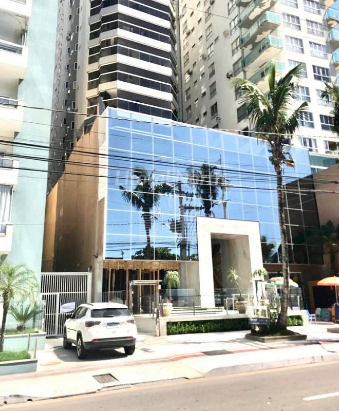 Apartamento à venda com 4 quartos, 4 suítes, 2 vagas e 273m² no Centro, Balneário Camboriú (SC) — foto 2 de 30