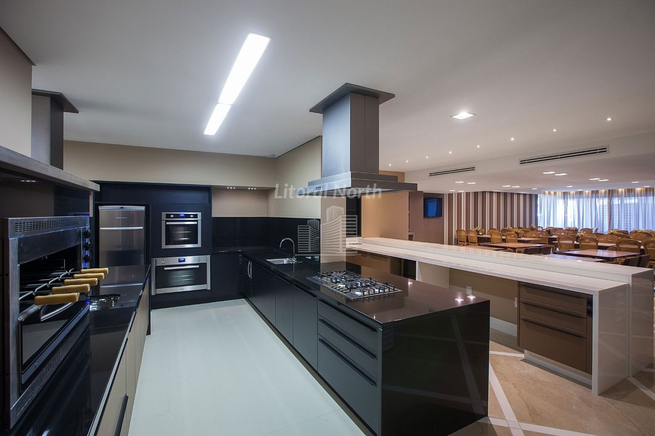 Apartamento à venda com 4 quartos, 4 suítes, 4 vagas e 237m² no Barra Sul, Balneário Camboriú (SC) — foto 26 de 30