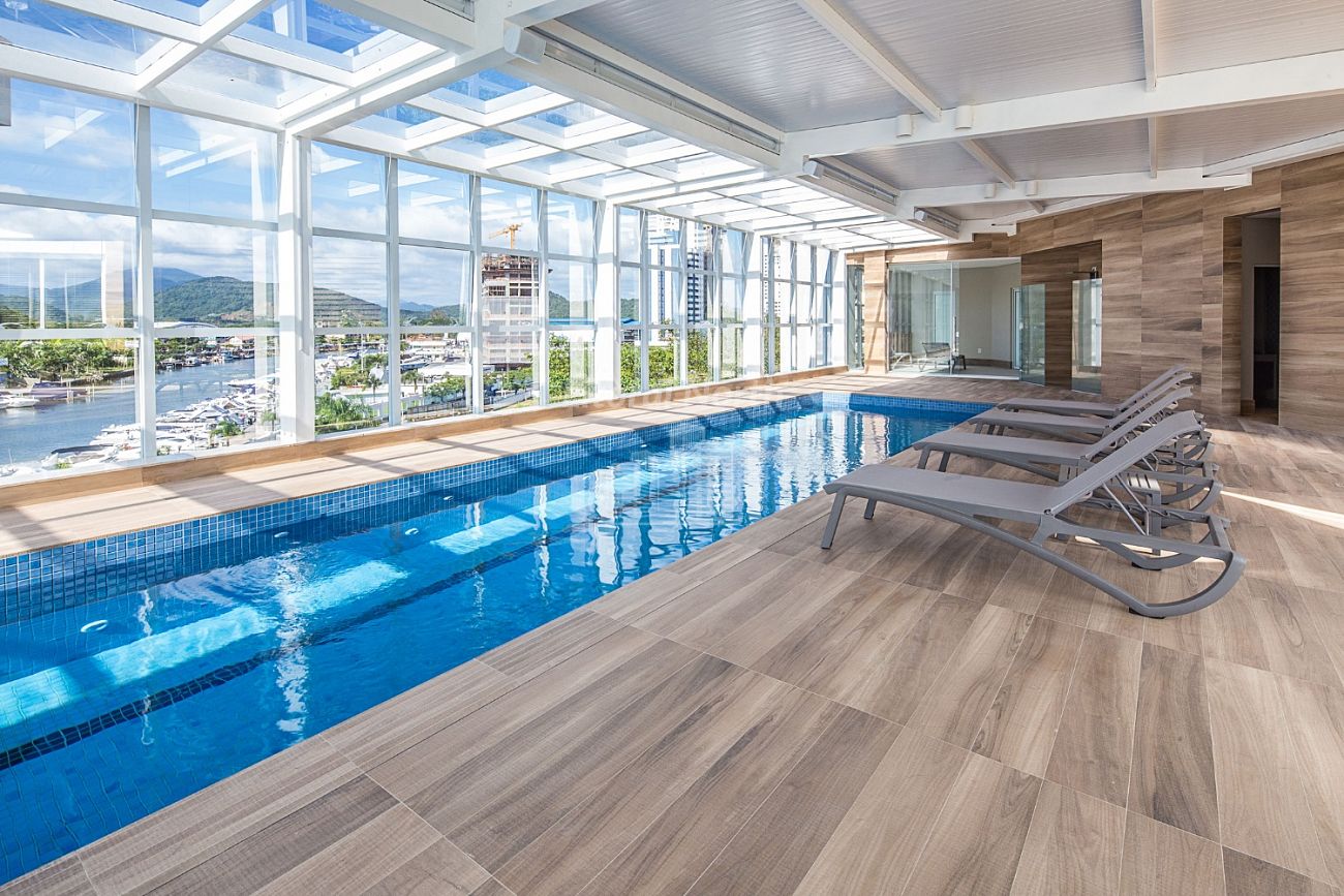 Apartamento à venda com 4 quartos, 4 suítes, 4 vagas e 237m² no Barra Sul, Balneário Camboriú (SC) — foto 27 de 30