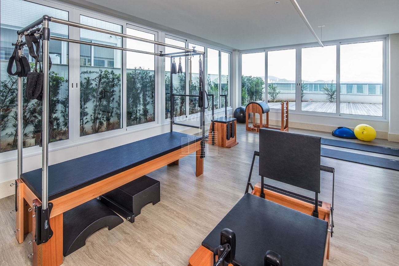 Apartamento à venda com 4 quartos, 4 suítes, 4 vagas e 237m² no Barra Sul, Balneário Camboriú (SC) — foto 29 de 30