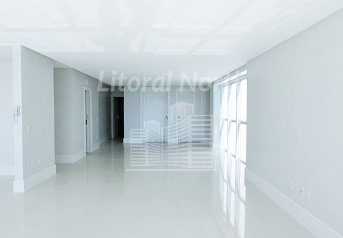 Apartamento à venda com 4 quartos, 4 suítes, 4 vagas e 237m² no Barra Sul, Balneário Camboriú (SC) — foto 10 de 30
