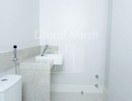 Apartamento à venda com 4 quartos, 4 suítes, 4 vagas e 237m² no Barra Sul, Balneário Camboriú (SC) — foto 15 de 30