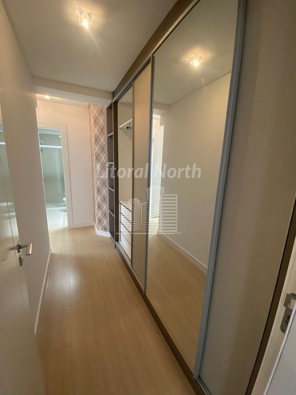 Apartamento à venda com 4 quartos, 4 suítes, 2 vagas e 151m² no Centro, Balneário Camboriú (SC) — foto 3 de 22