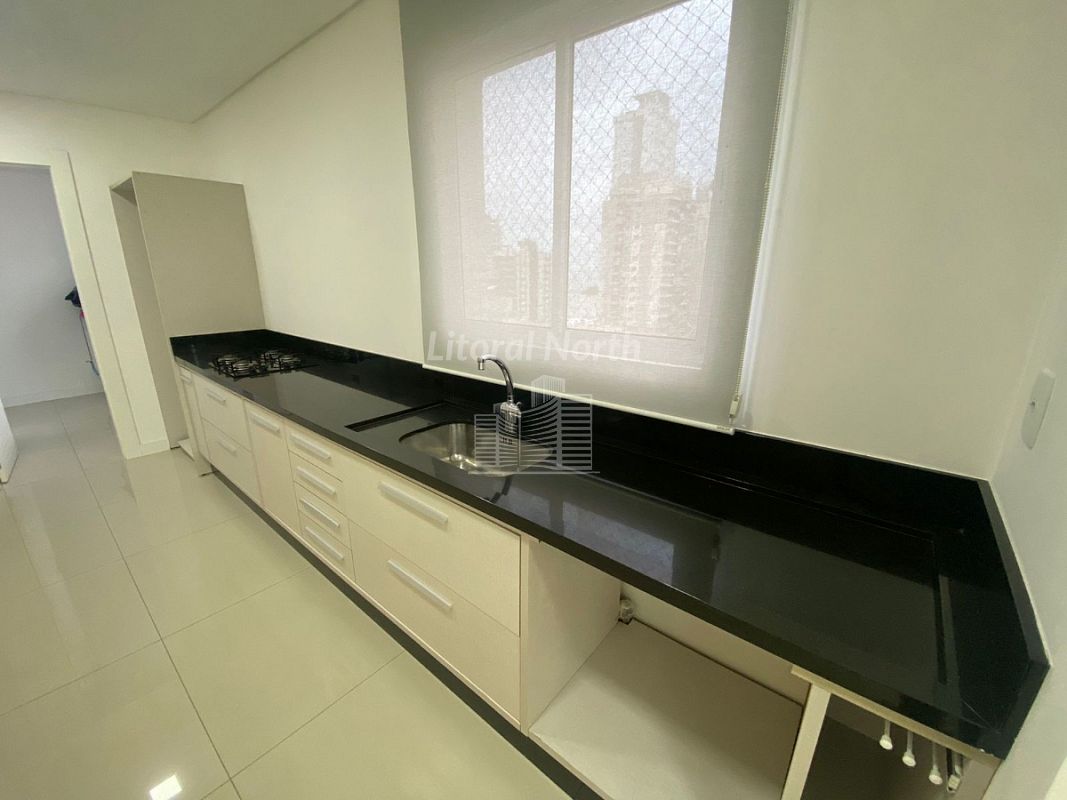Apartamento à venda com 4 quartos, 4 suítes, 2 vagas e 151m² no Centro, Balneário Camboriú (SC) — foto 9 de 22