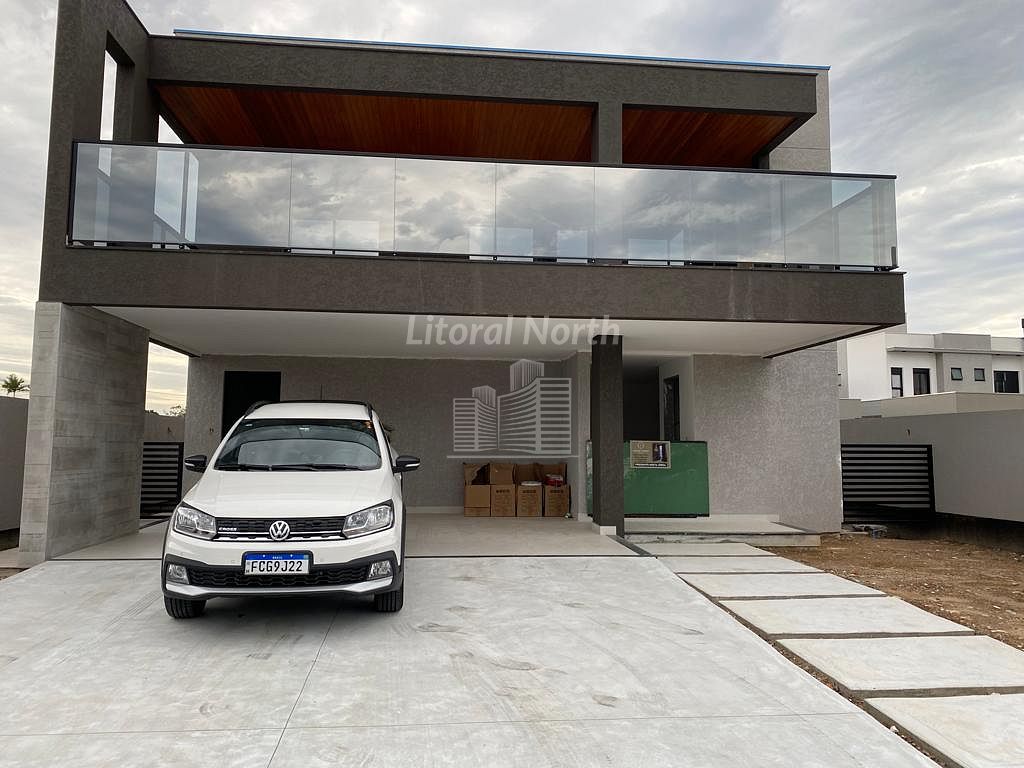 Casa à venda com 3 quartos, 3 banheiros e 400m² no Santa Regina, Camboriú (SC) — foto 3 de 11