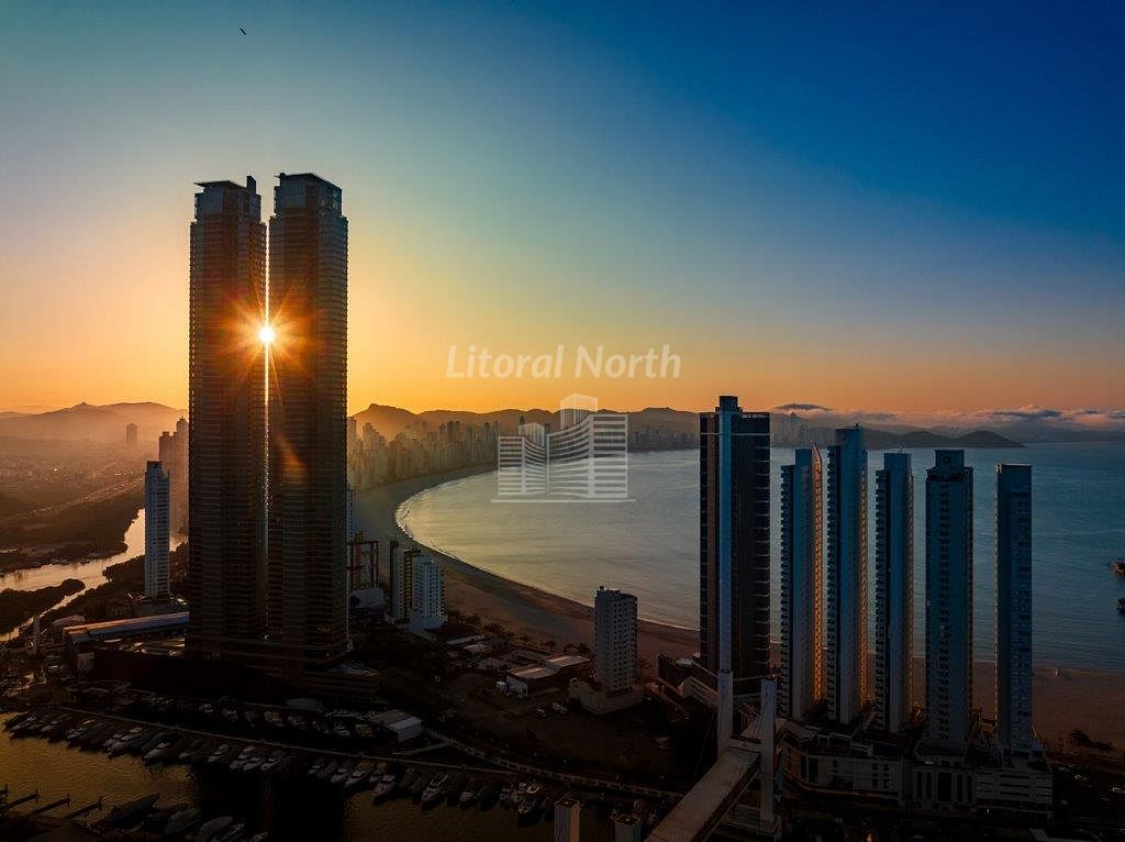 Apartamento à venda com 4 quartos, 4 suítes, 4 vagas e 261m² no Barra Sul, Balneário Camboriú (SC) — foto 19 de 29