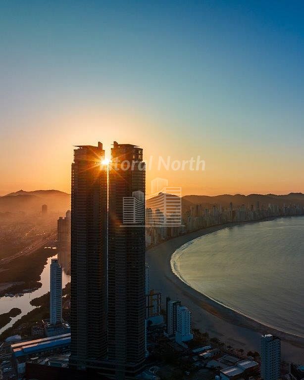Apartamento à venda com 4 quartos, 4 suítes, 4 vagas e 261m² no Barra Sul, Balneário Camboriú (SC) — foto 21 de 29