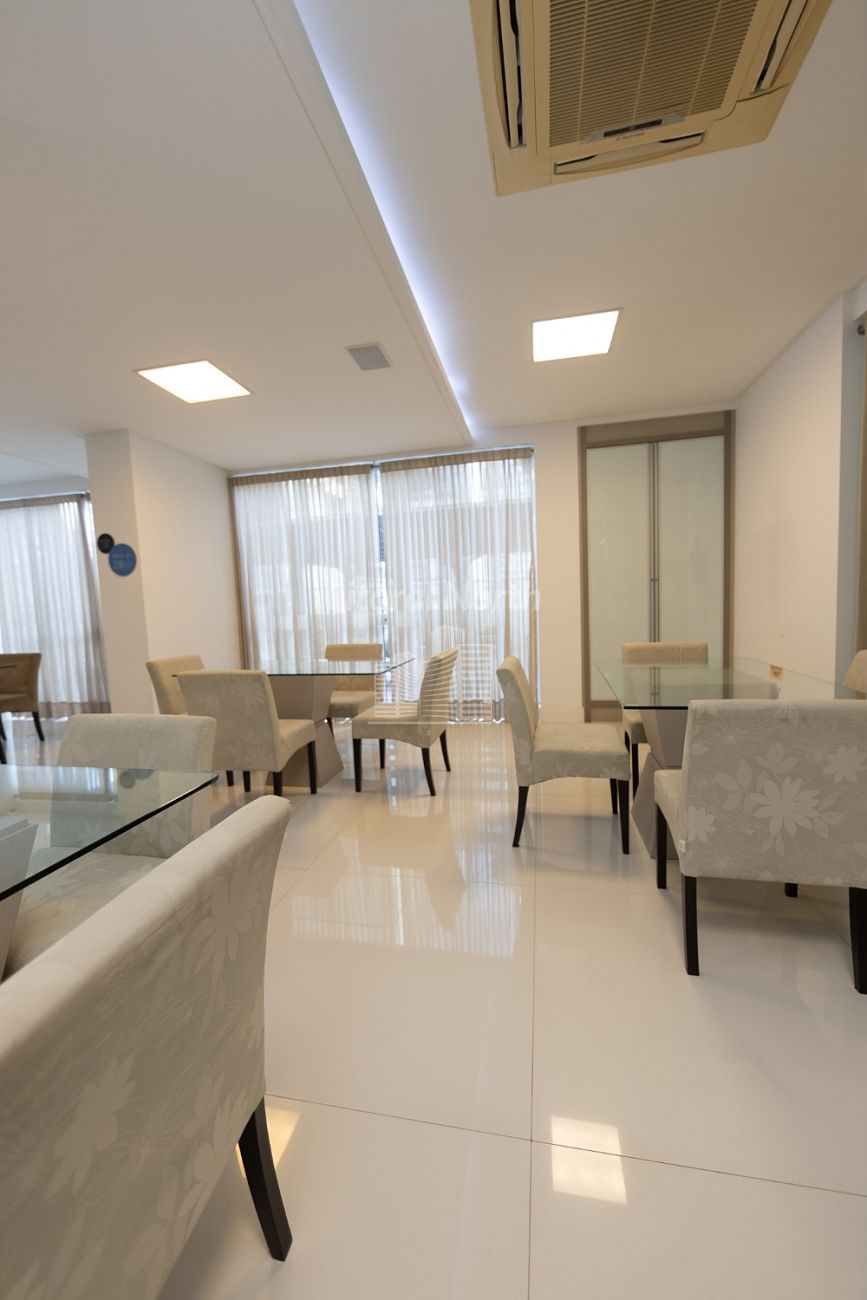 Cobertura à venda com 4 quartos, 4 suítes, 4 vagas e 400m² no Centro, Balneário Camboriú (SC) — foto 7 de 16