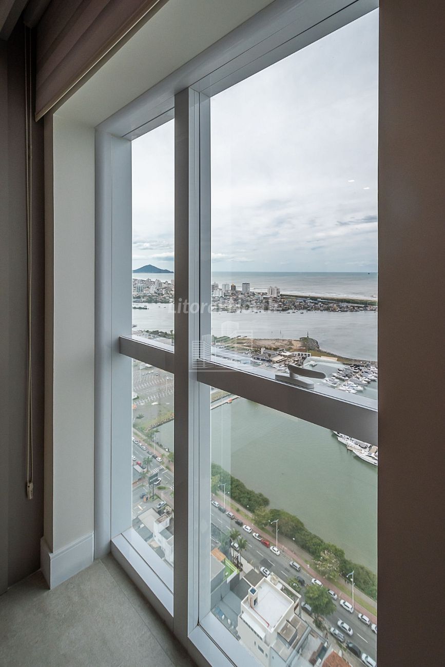 Cobertura à venda com 3 quartos, 3 suítes, 5 vagas e 328m² no Fazenda, Itajaí (SC) — foto 21 de 30