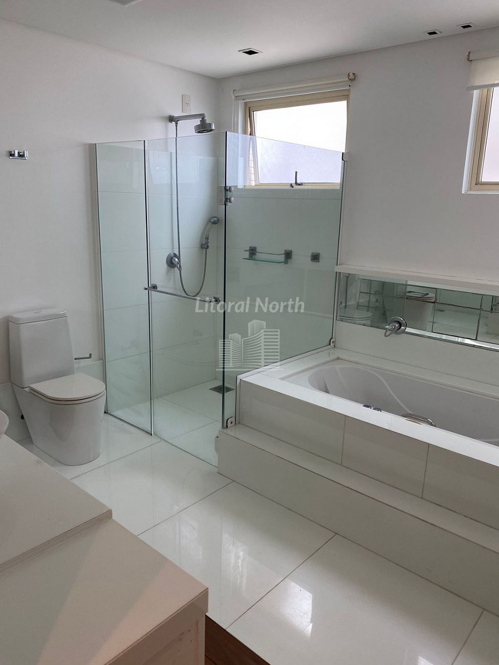 Apartamento à venda com 3 quartos, 3 suítes, 4 vagas e 230m² no Fazenda, Itajaí (SC) — foto 6 de 23