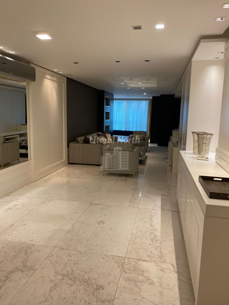 Apartamento à venda com 3 quartos, 3 suítes, 4 vagas e 230m² no Fazenda, Itajaí (SC) — foto 16 de 23