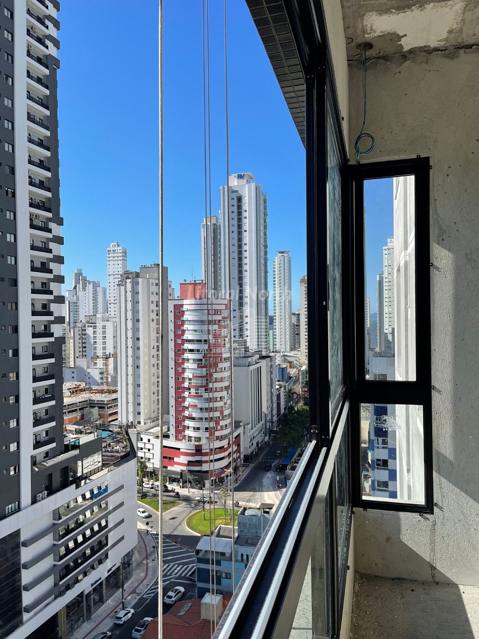 Cobertura à venda com 3 quartos, 3 suítes, 2 vagas e 264m² no Centro, Balneário Camboriú (SC) — foto 5 de 23
