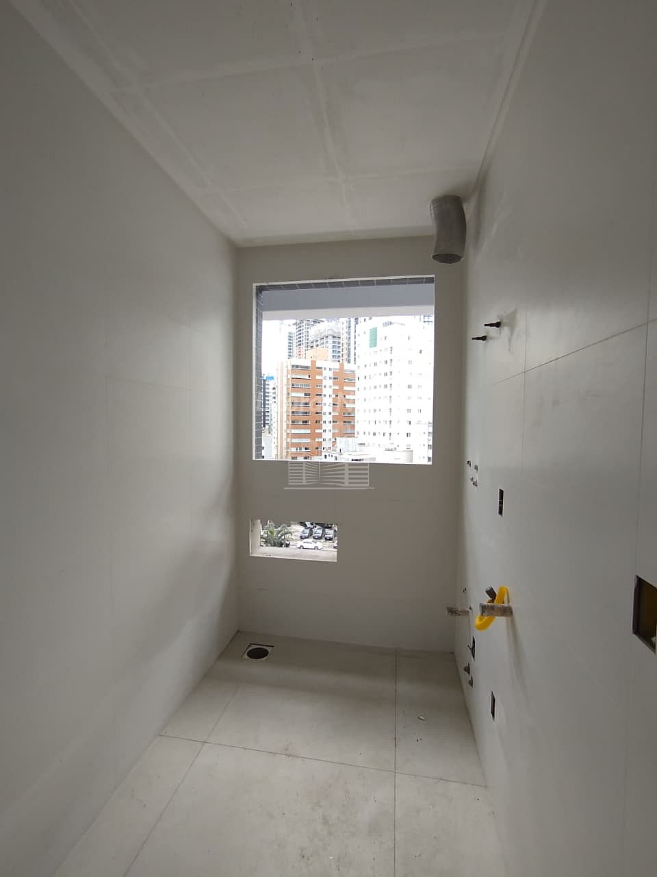 Apartamento à venda com 3 quartos, 3 suítes, 2 vagas e 135m² no Centro, Balneário Camboriú (SC) — foto 9 de 30