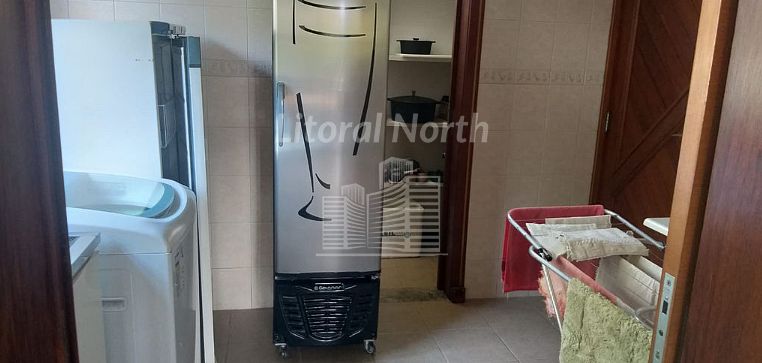 Casa à venda com 4 quartos, 3 suítes, 3 vagas e 351m² no Taquaras, Balneário Camboriú (SC) — foto 14 de 30
