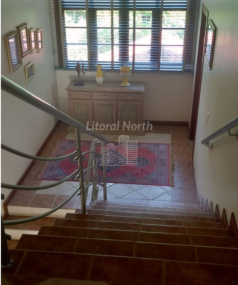 Casa à venda com 4 quartos, 3 suítes, 3 vagas e 351m² no Taquaras, Balneário Camboriú (SC) — foto 17 de 30